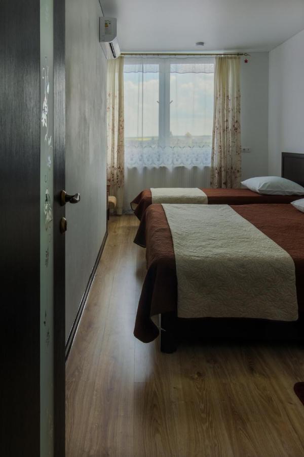 Rooms With Fortetsya View 2 Kamianets-Podilskyi Εξωτερικό φωτογραφία